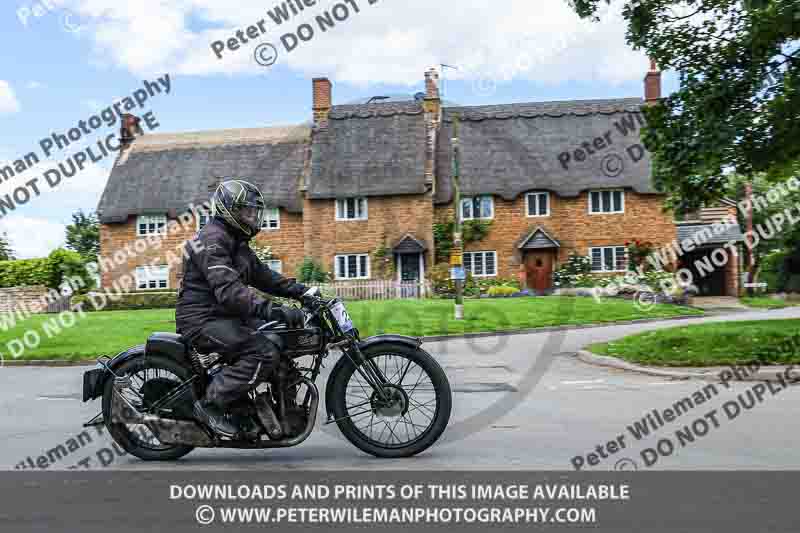 Vintage motorcycle club;eventdigitalimages;no limits trackdays;peter wileman photography;vintage motocycles;vmcc banbury run photographs